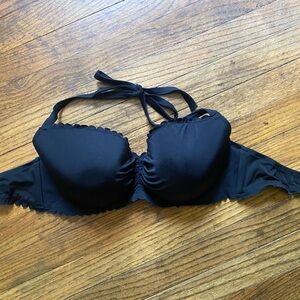 Victoria’s Secret DD Black Scalloped Bikini Top